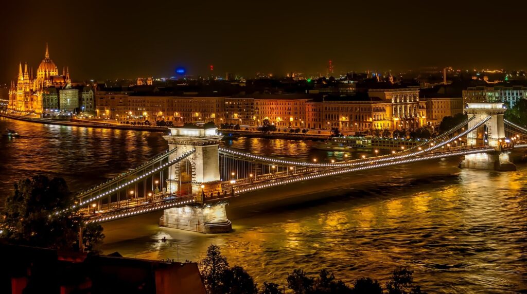 Budapest river cruise