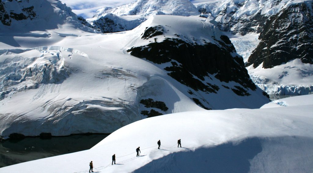 Alpine trekking antarctica