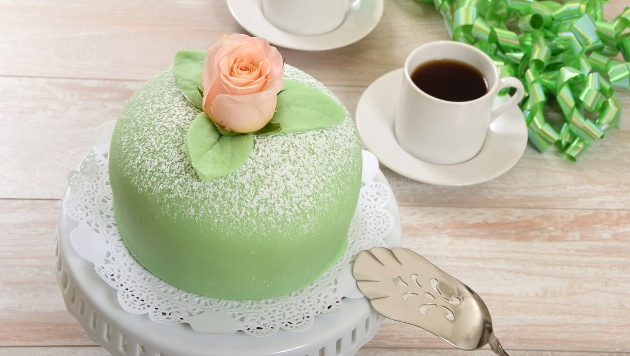 green princess cake (prinsesstårta) Sweden