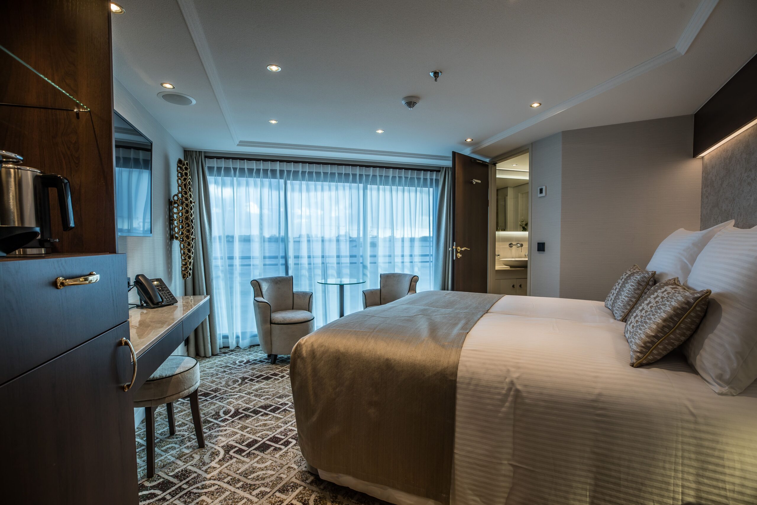 Riviera Travel cruise bedroom